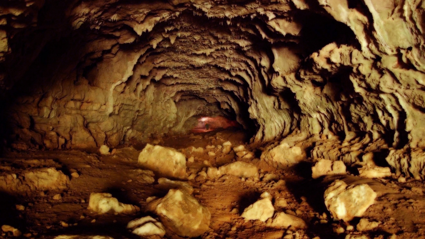 Подземная пещера