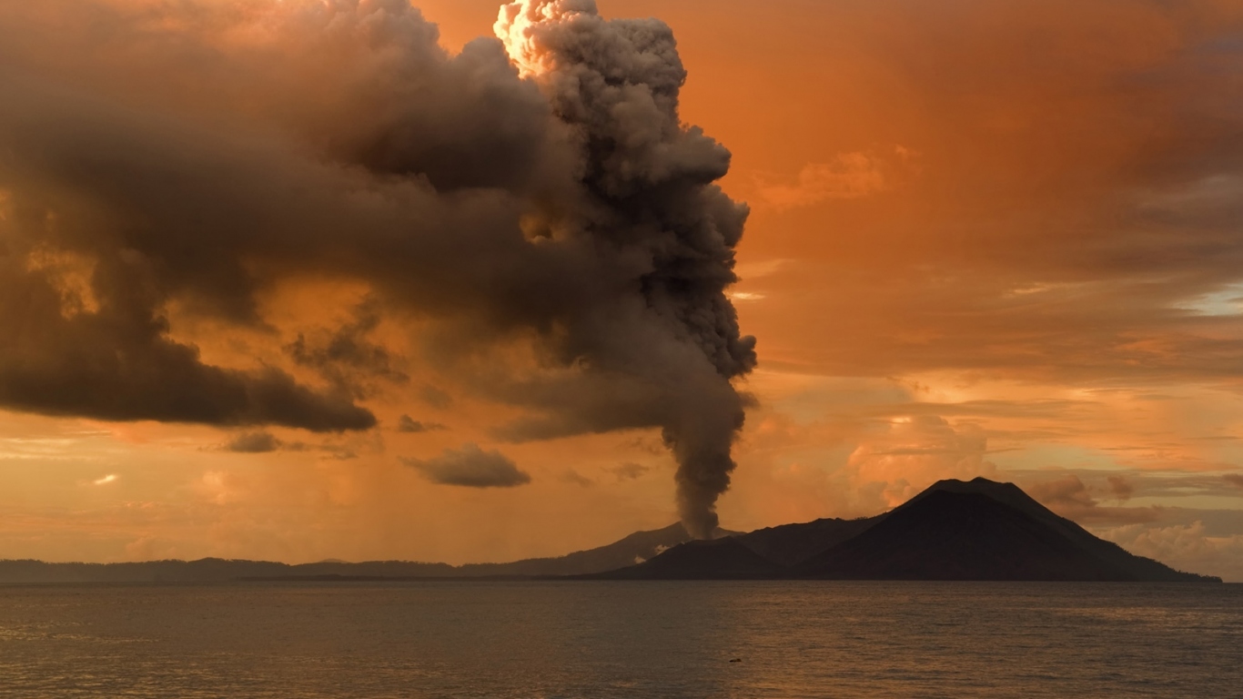 Вулкан Тавурвур, Новая Гвинея