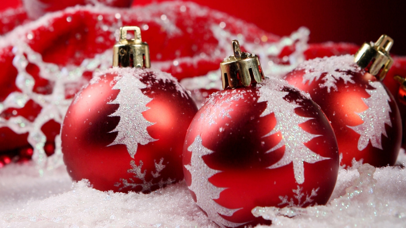 Шары со снегом