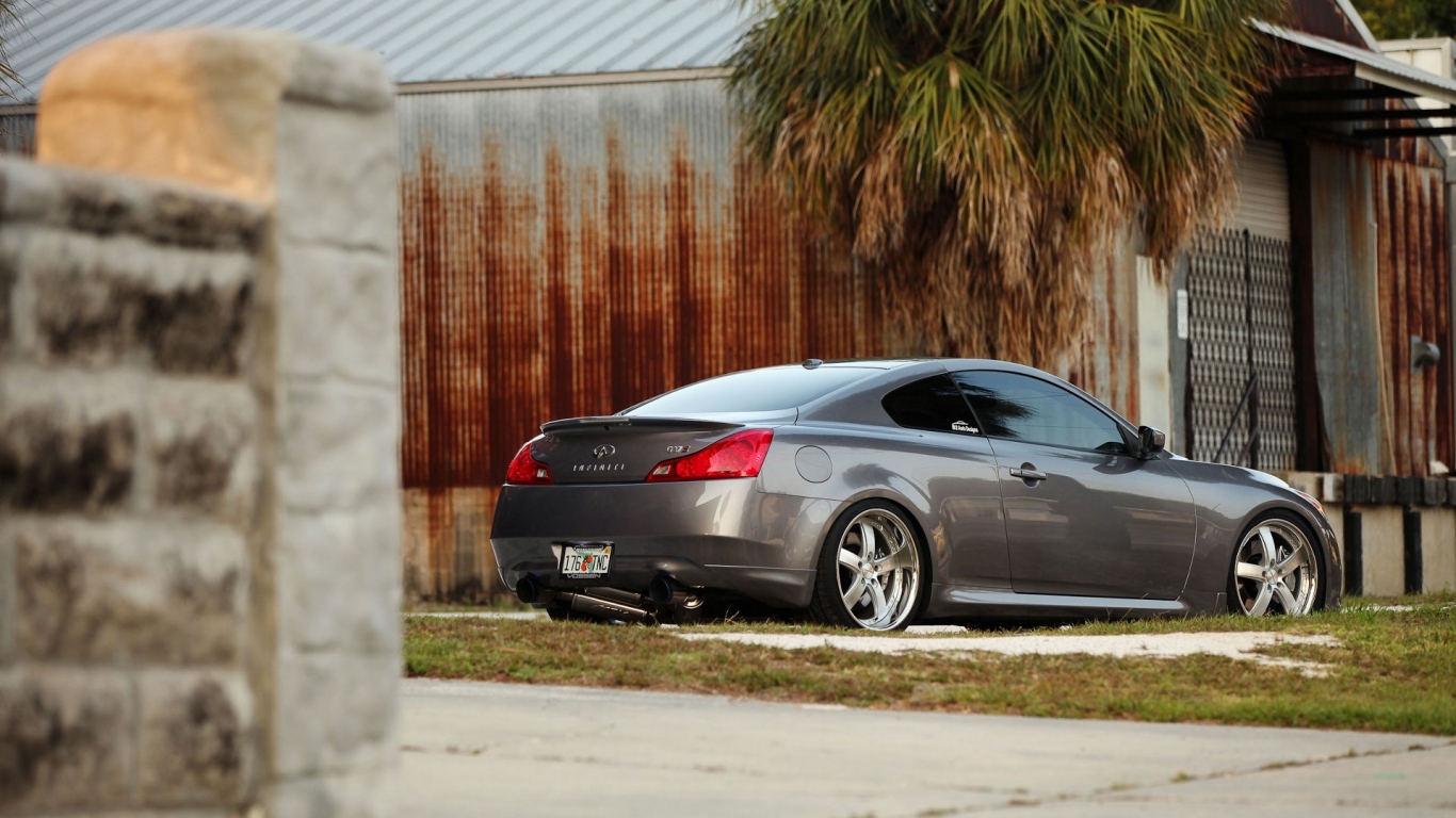 Infiniti G37