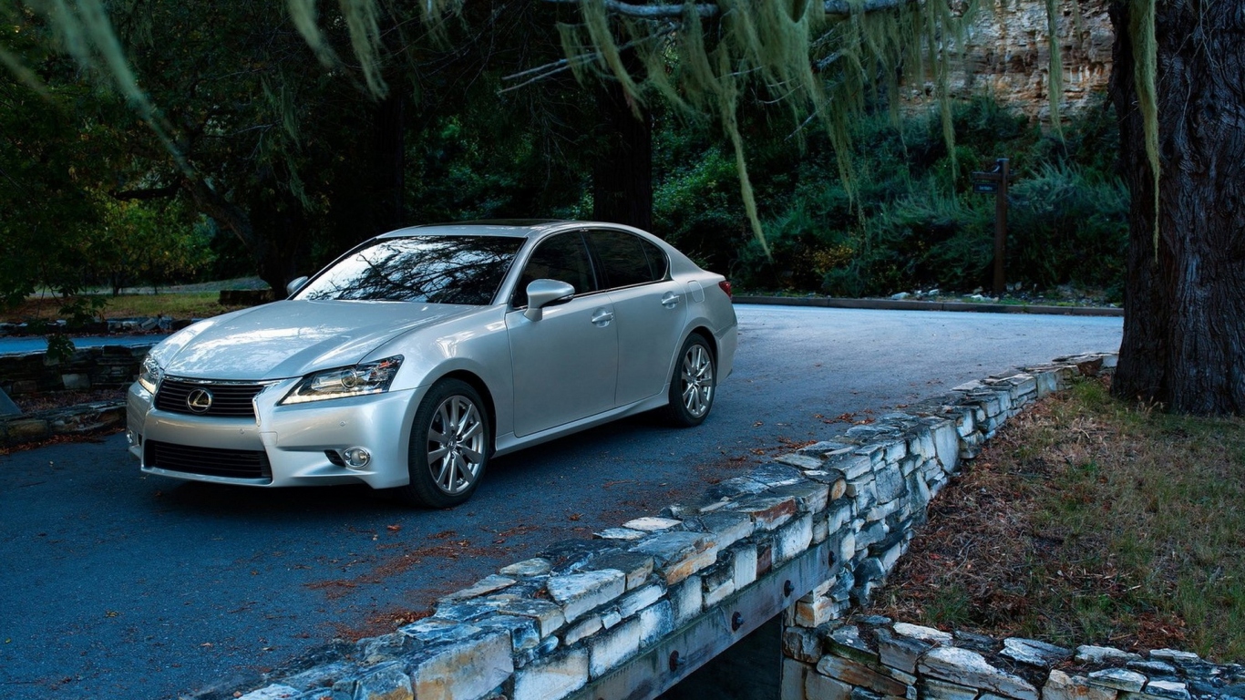 Lexus-GS 350