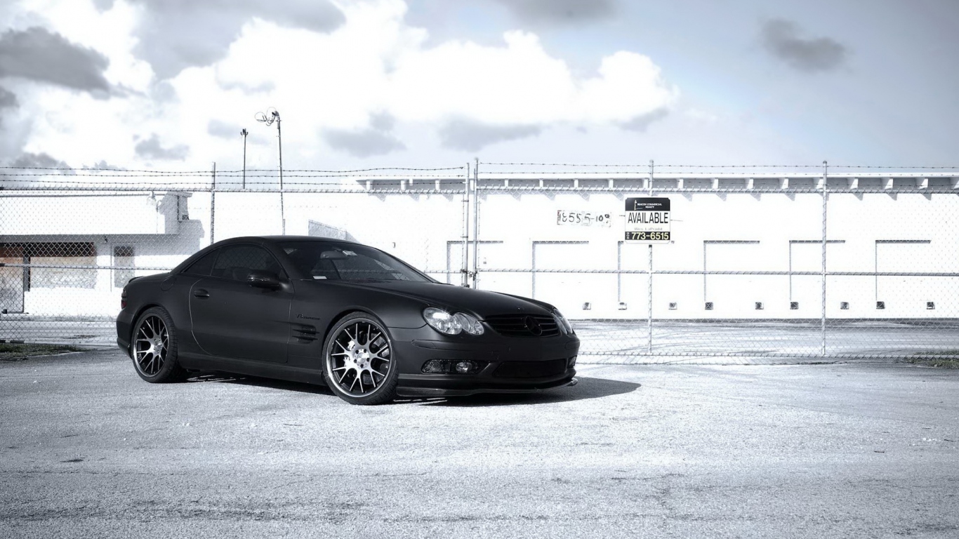 Черный Mercedes Benz SL