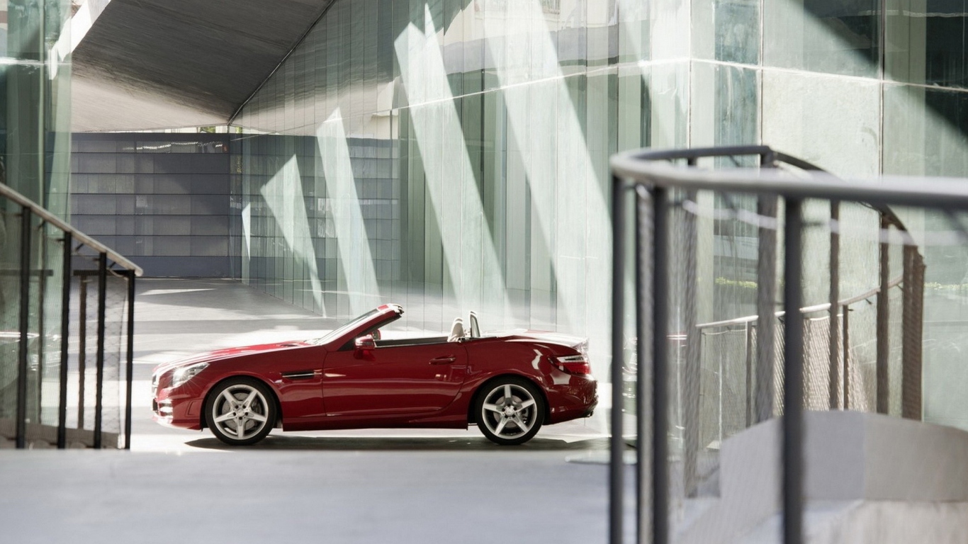 new Mercedes-Benz-SLK-Class