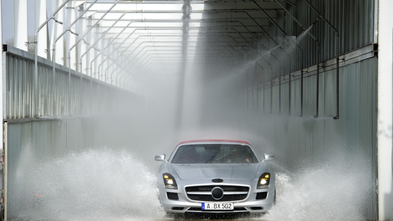 Mercedes-Benz-SLS-AMG