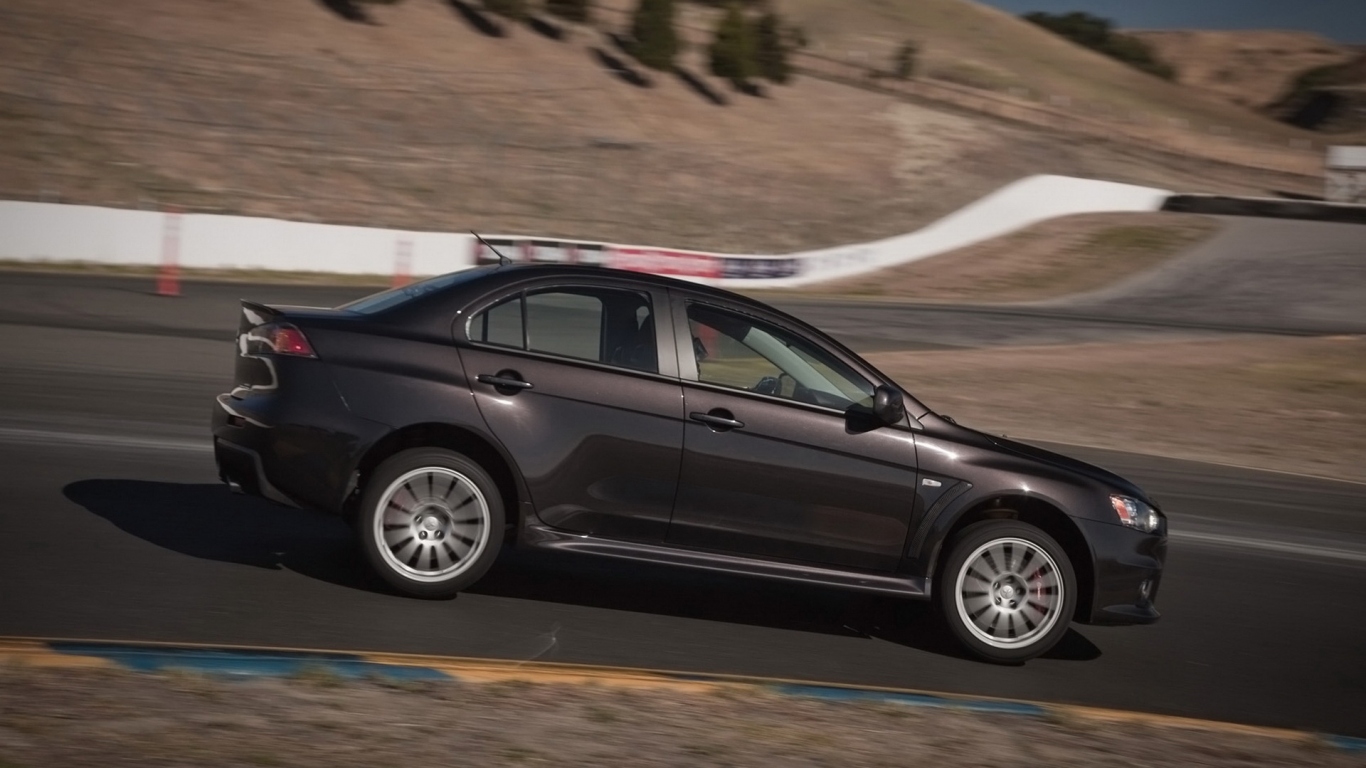 Mitsubishi-Lancer-Evolution