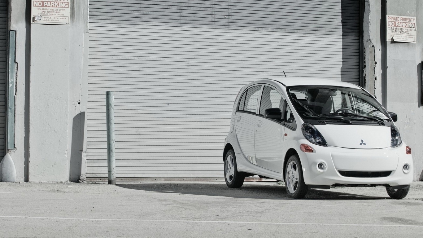 Mitsubishi-i-MiEV US Version