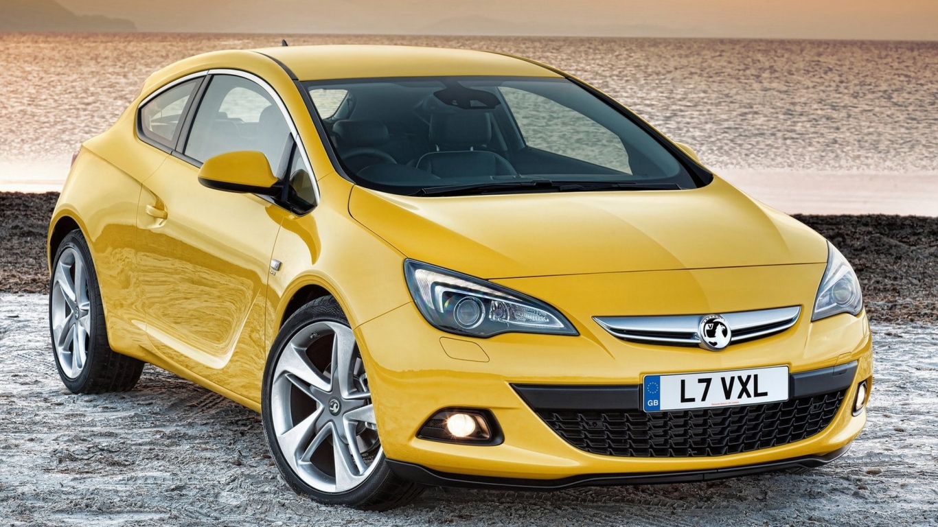 2012 Vauxhall-Astra GTC