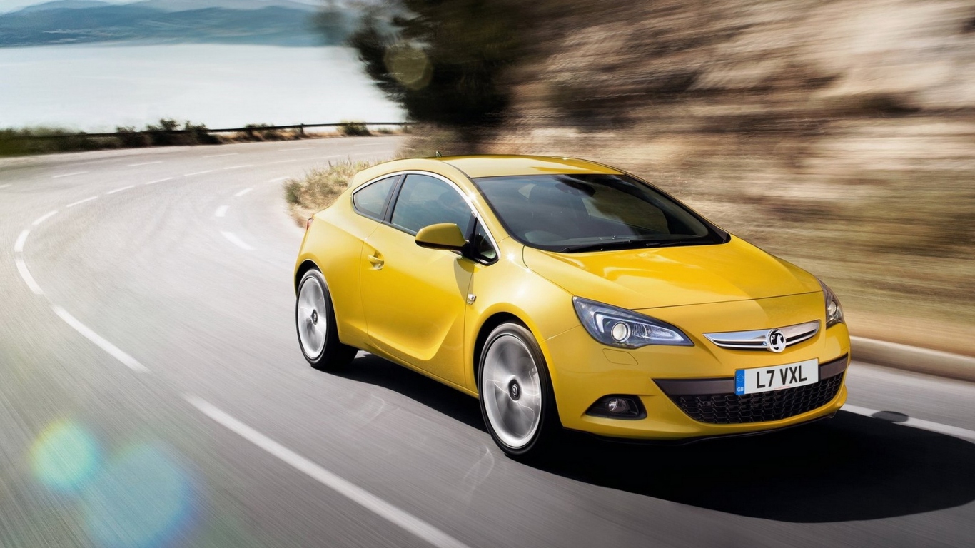 Vauxhall-Astra GTC