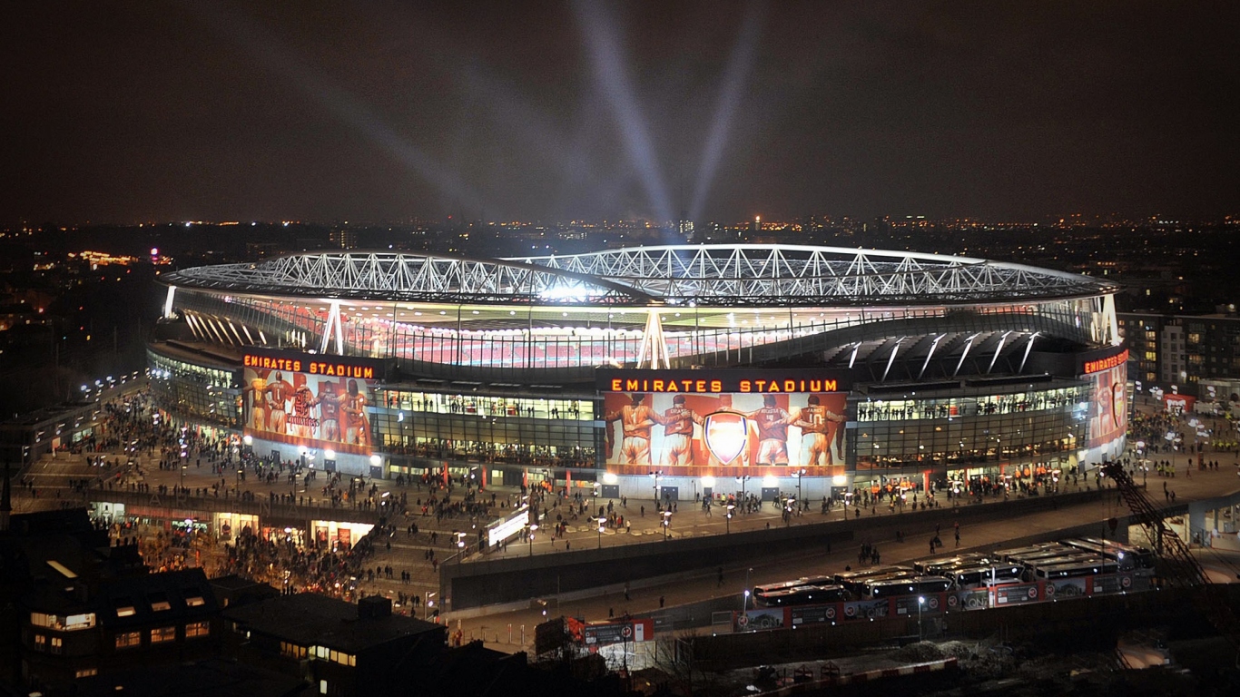 стадион в Лондоне Emirates Stadium