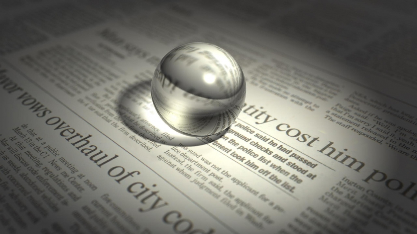 Стеклянный шар