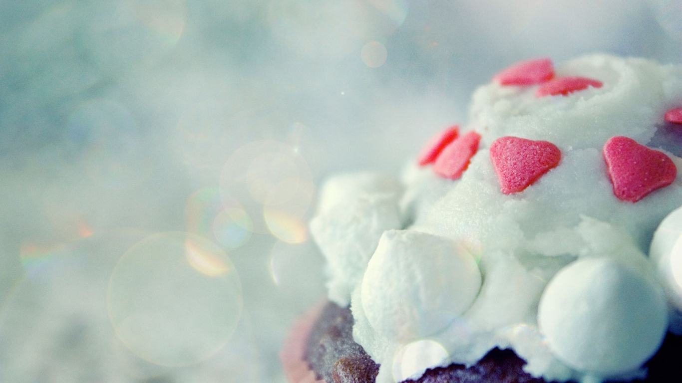 Пирожное с сердечками