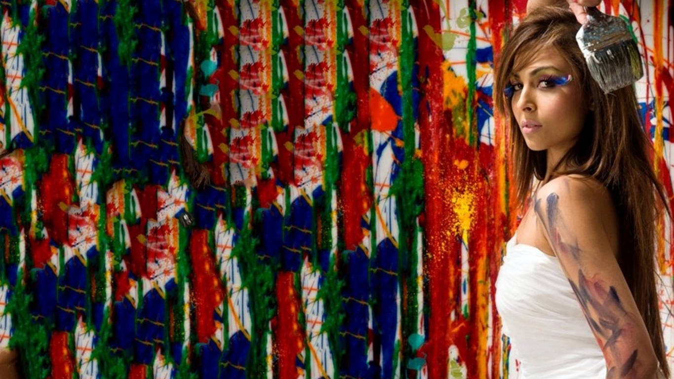 Девушка художница