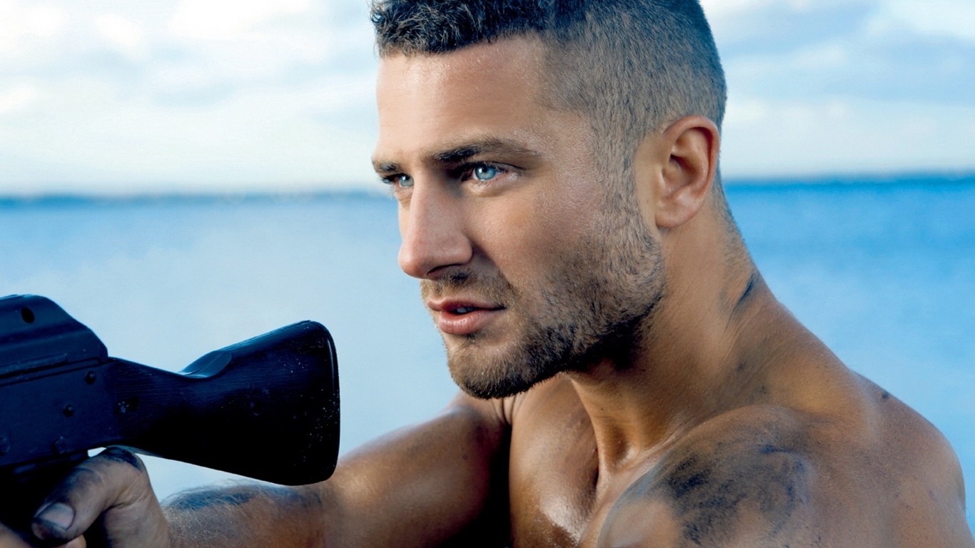 Мужчина с ружьем