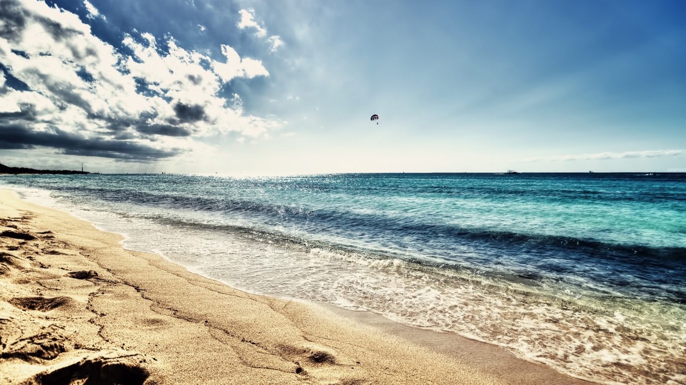 Горячий песок