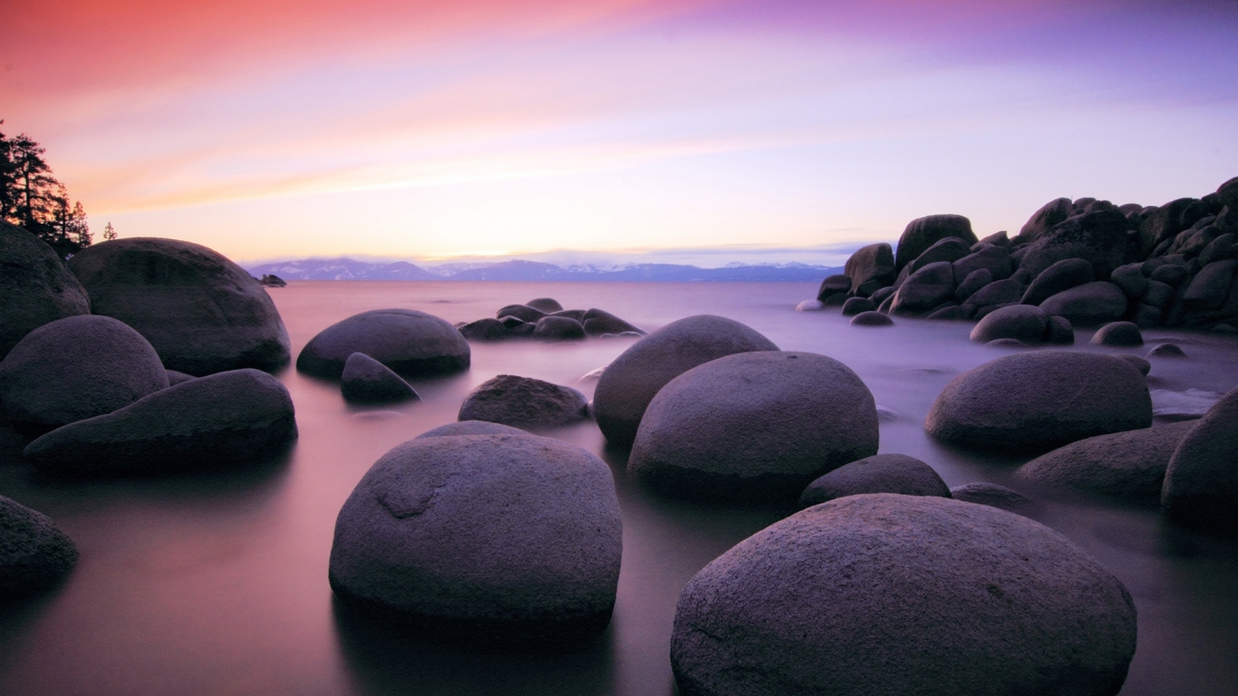 Большие камни