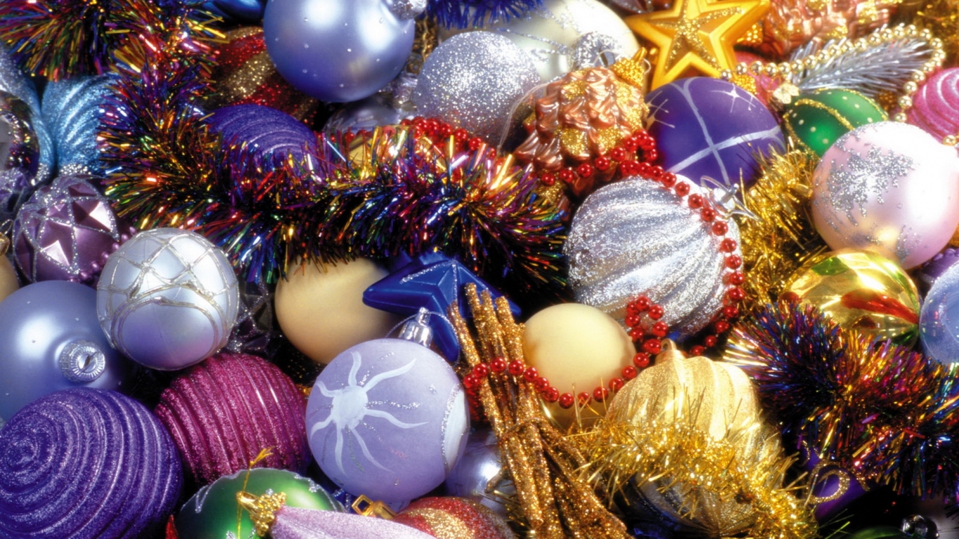 Новогодние игрушки