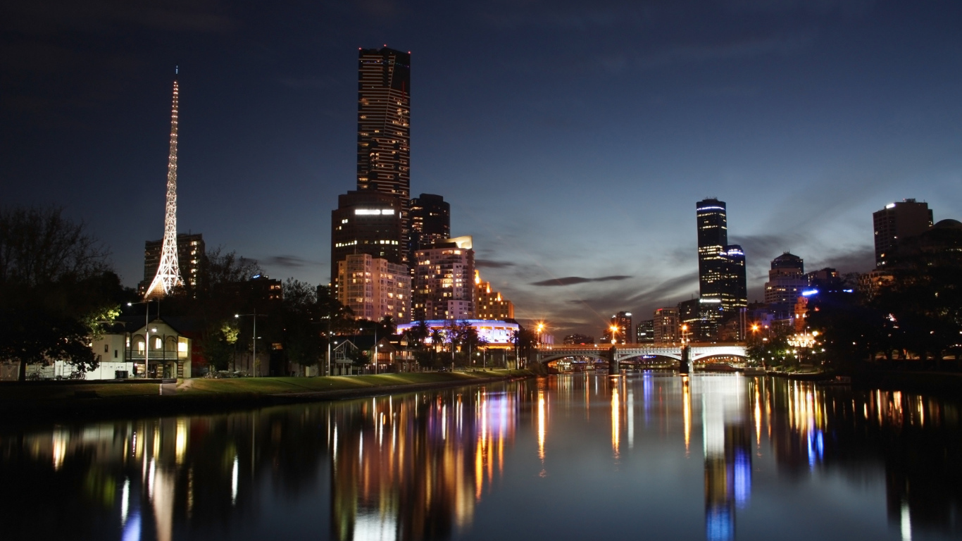 Ночное отражение города