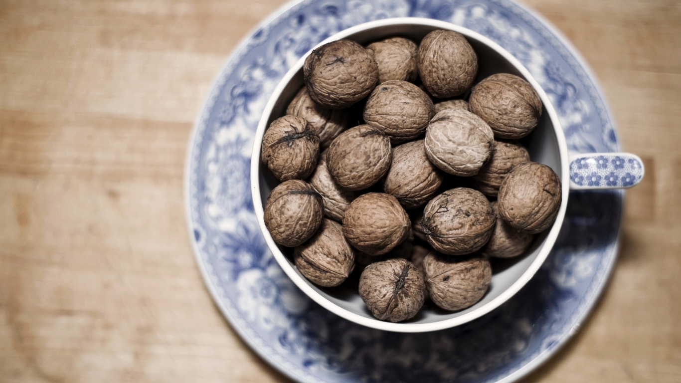 Грецкие орехи