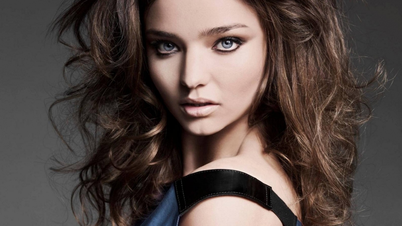 Миранда Керр портрет