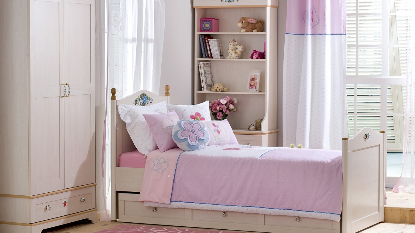 Розовая спальня