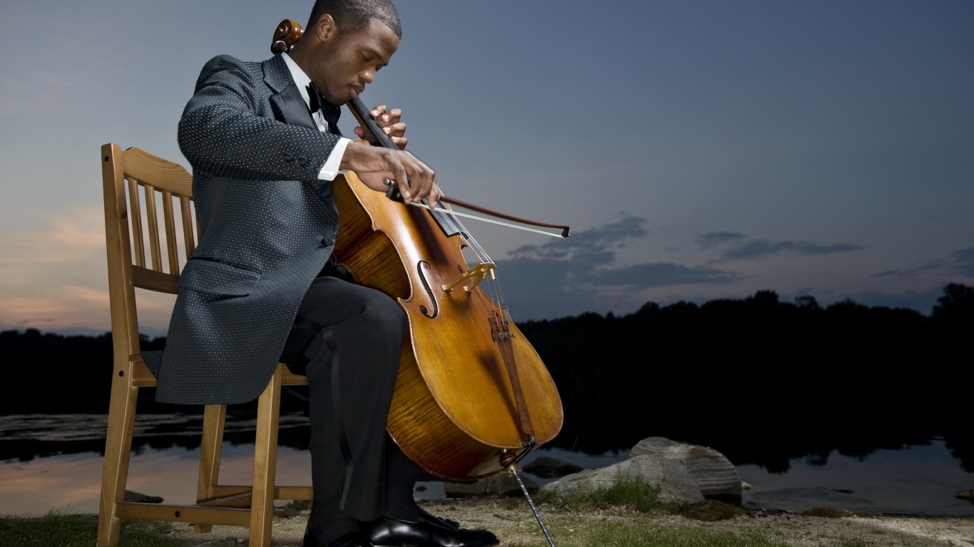 Калеб Джонс (Caleb Jones)