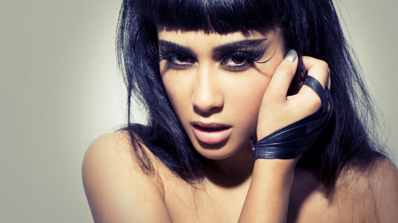 Наталия Киллс (Natalia Kills)