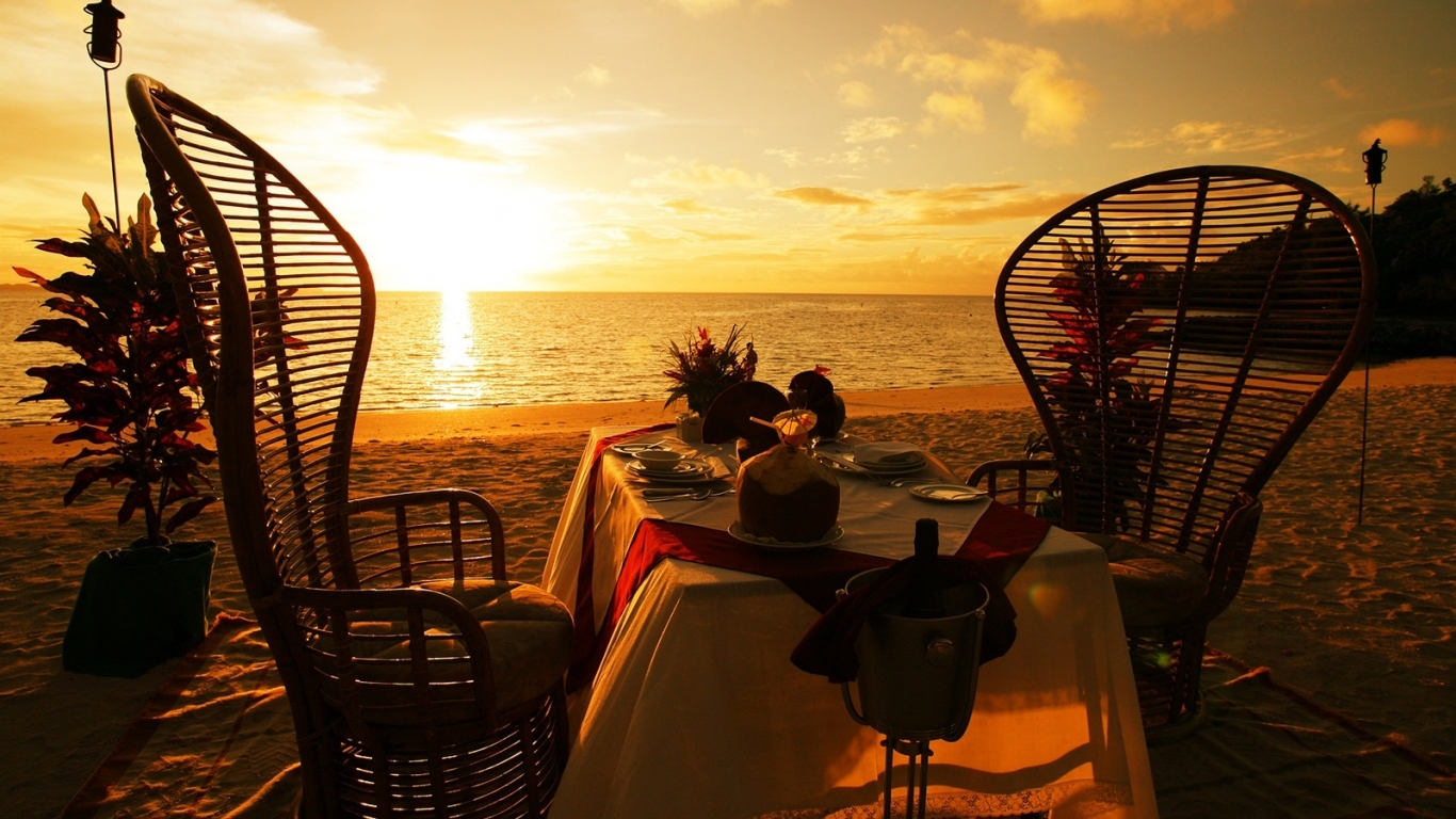 Ужин на пляже