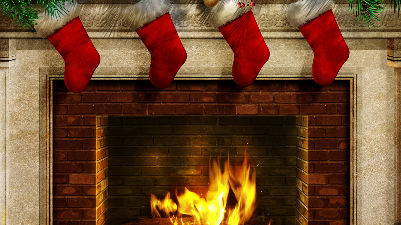 Новогодние носки у камина