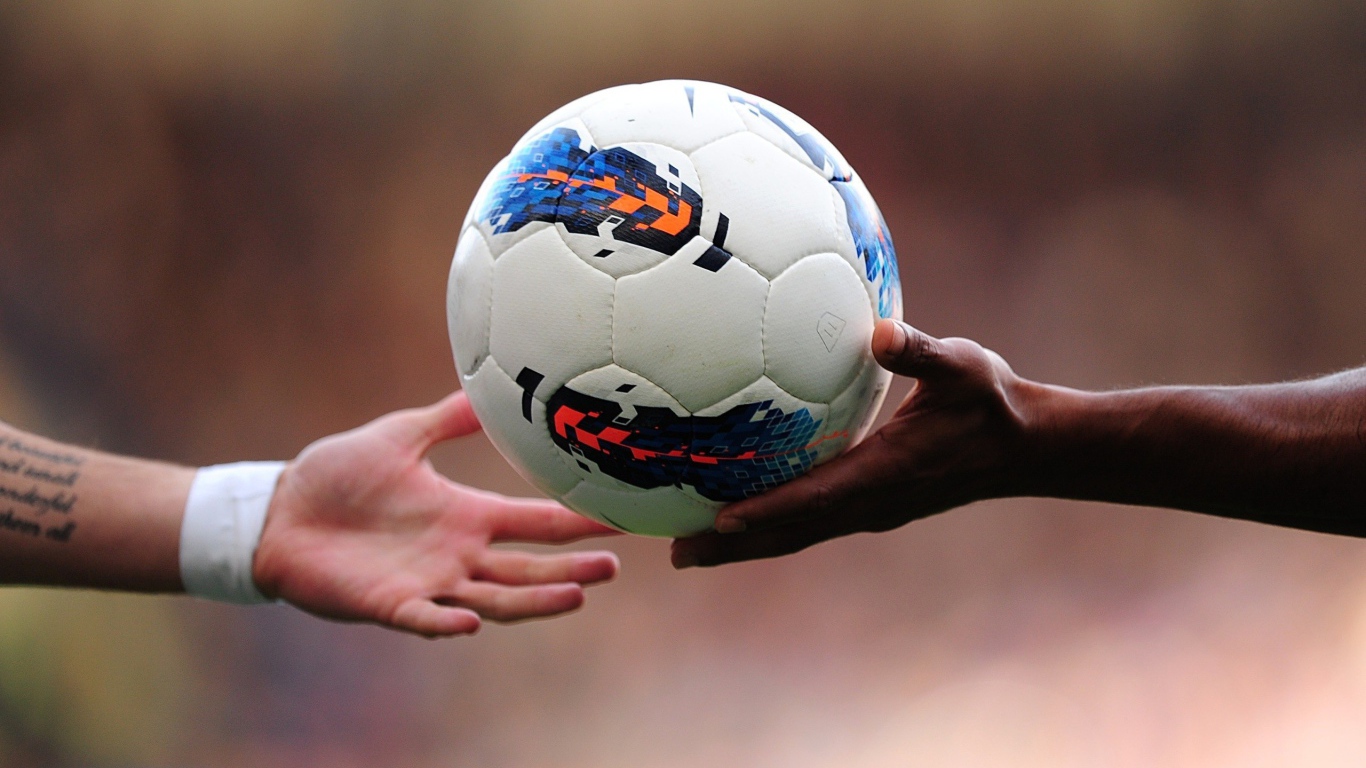 Мяч английской лиги