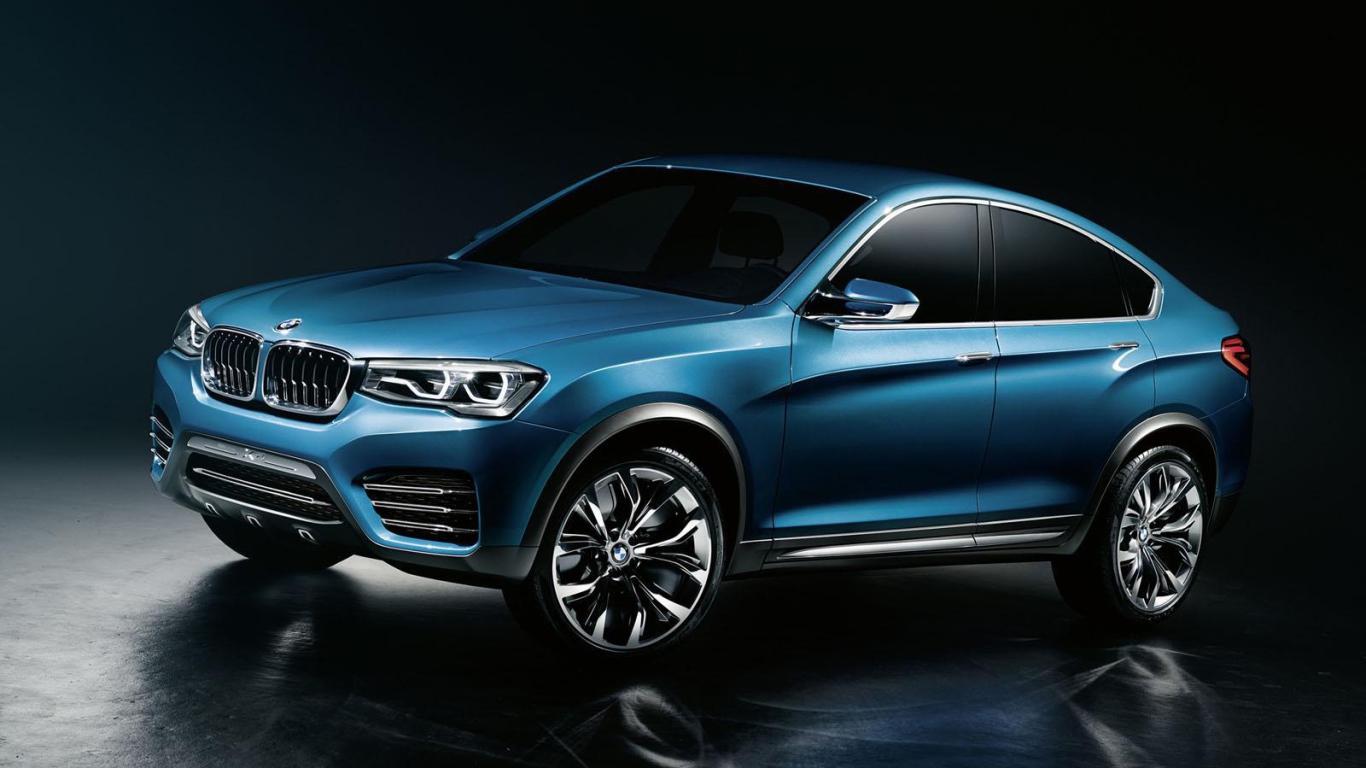 Восхитительный синий BMW X4 кроссовер