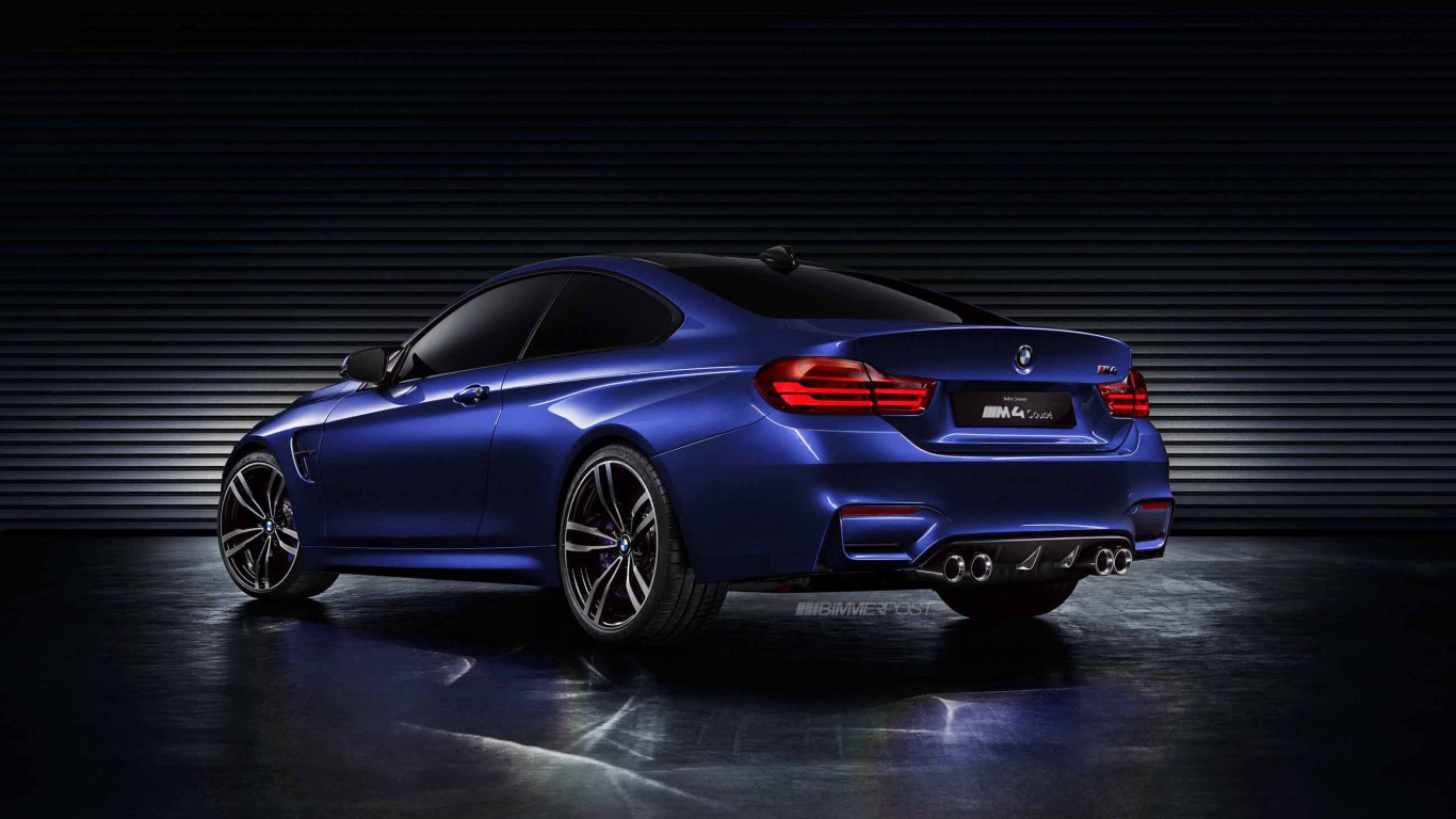 Синий BMW M4 купе