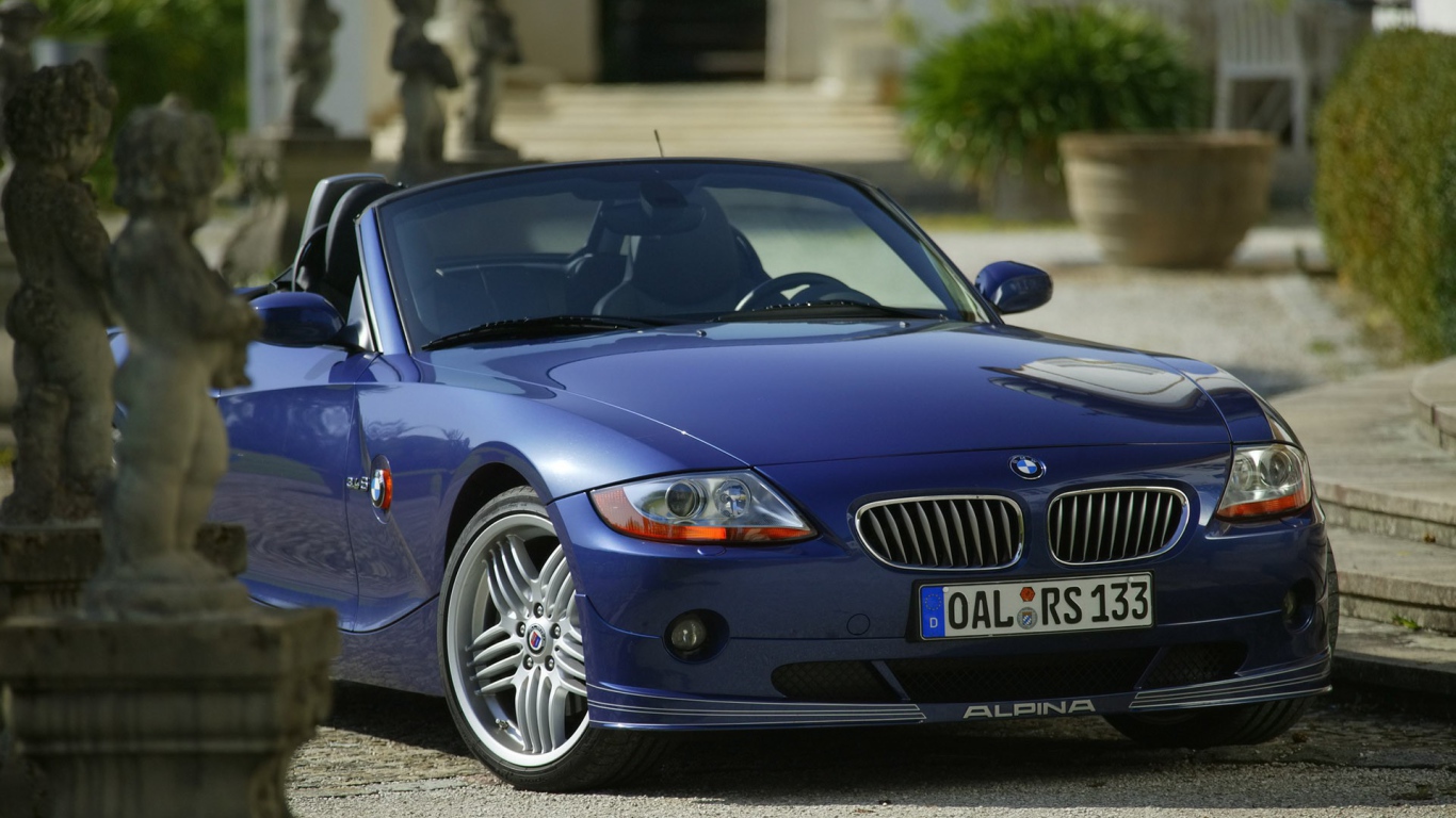 Синий BMW Alpina