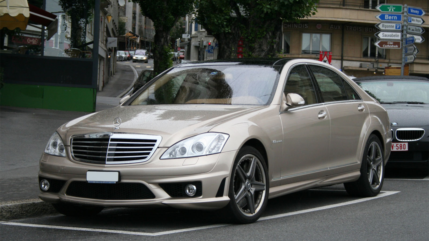  Светло-коричневый Mercedes-Benz S65 AMG