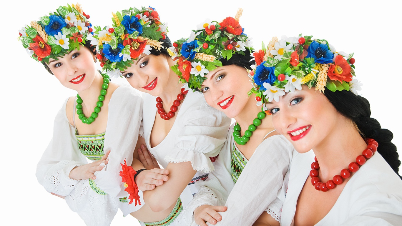 Девушки с цветами