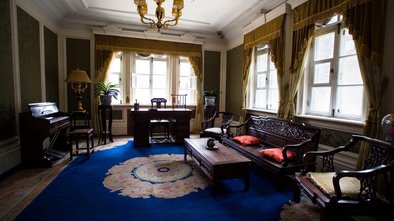 Комната с пианино