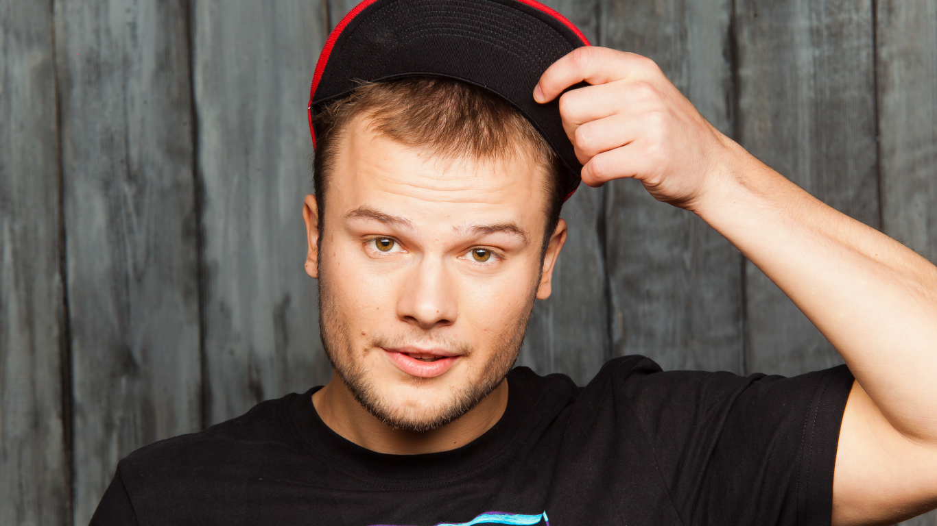 Макс Корж 2013