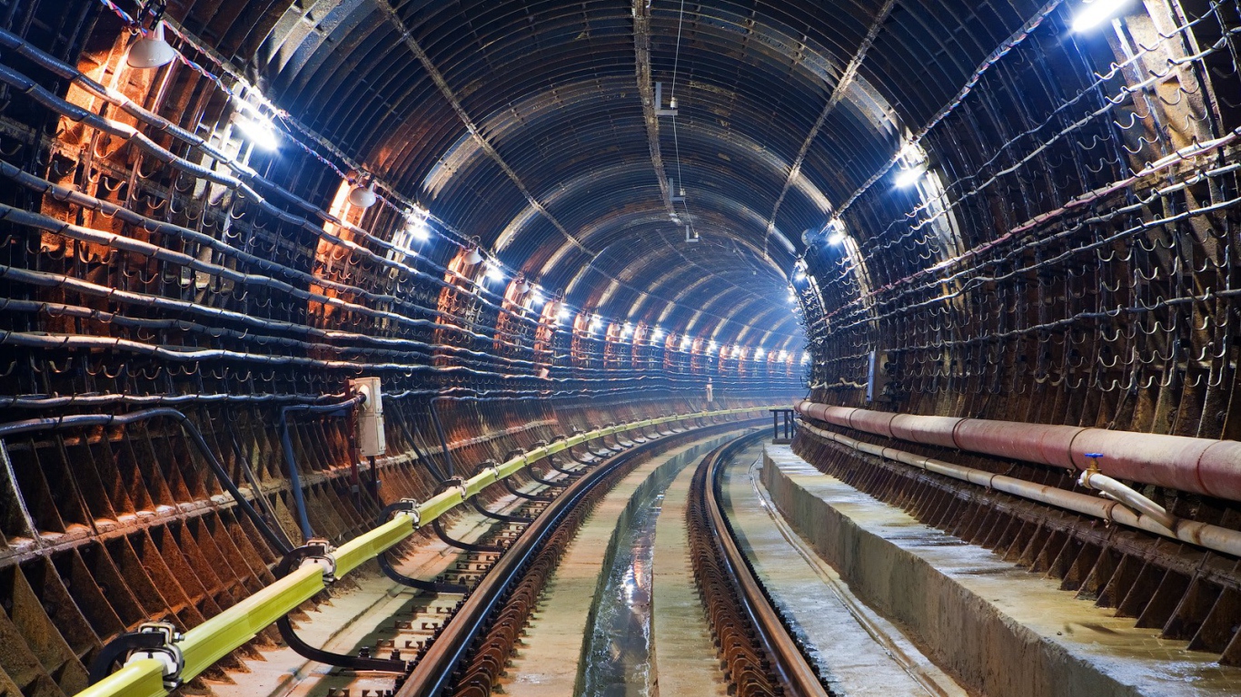Тоннель метро