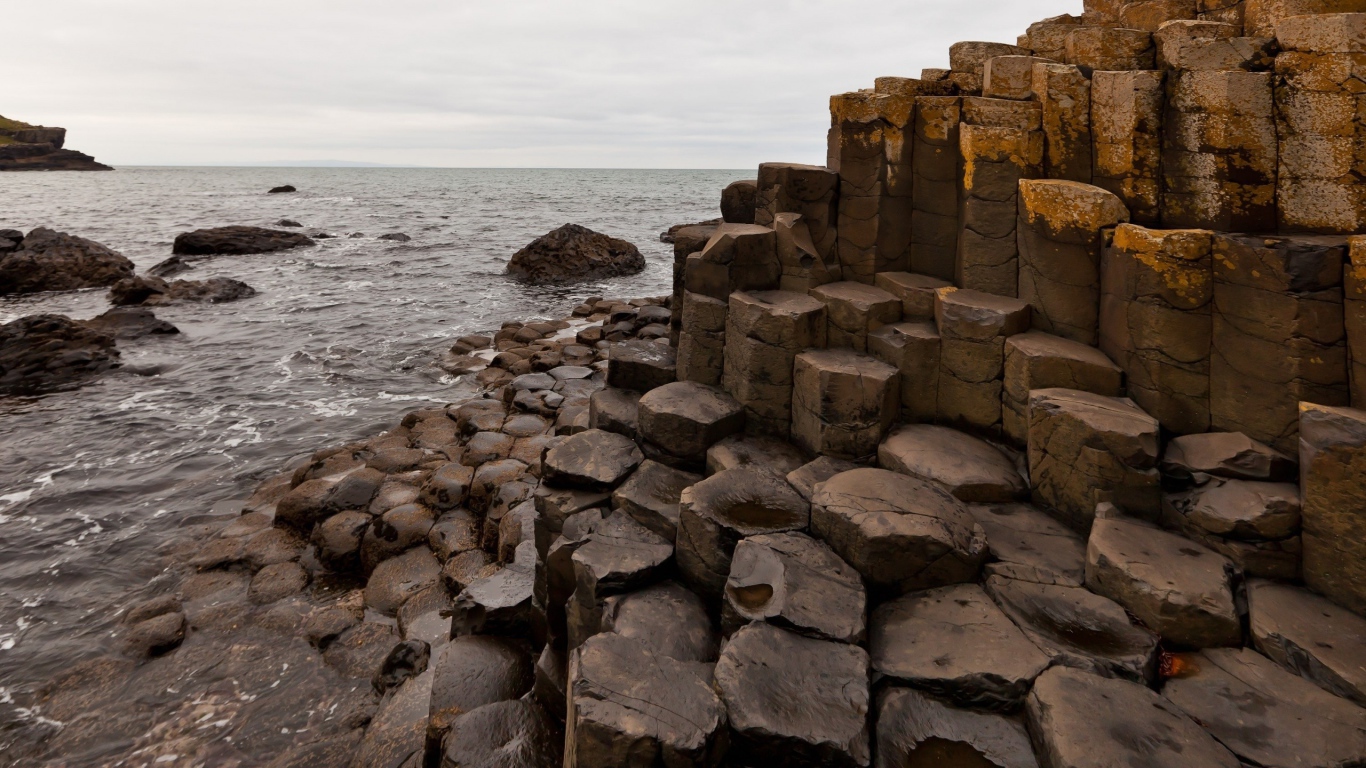 Морской берег ступени
