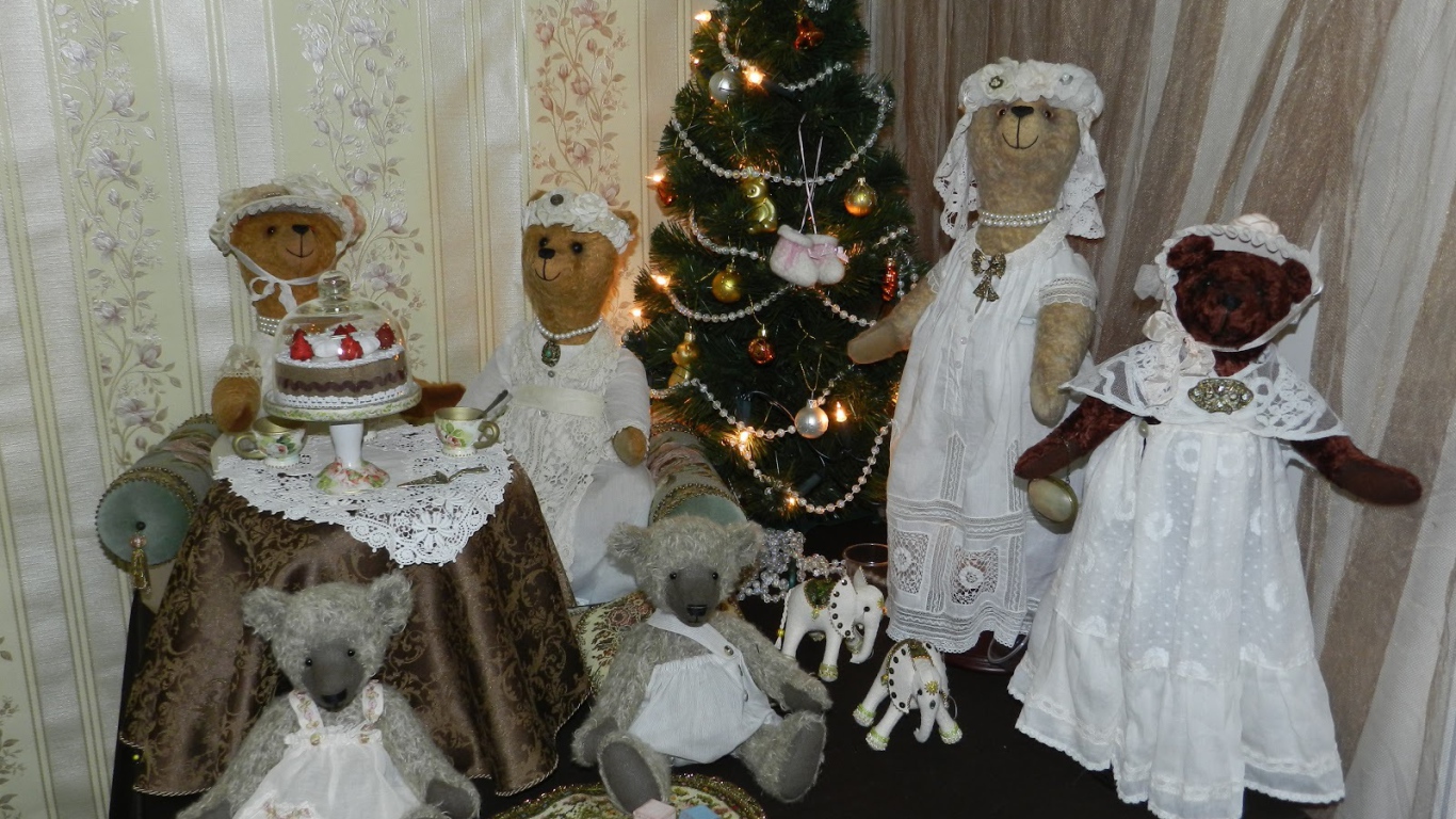 Bатные елочные игрушки