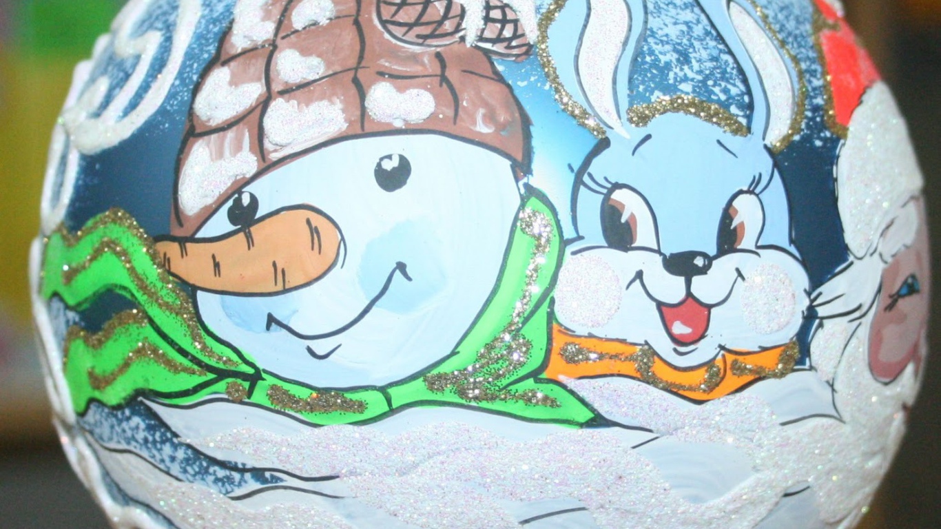 Hеобычные елочные игрушки