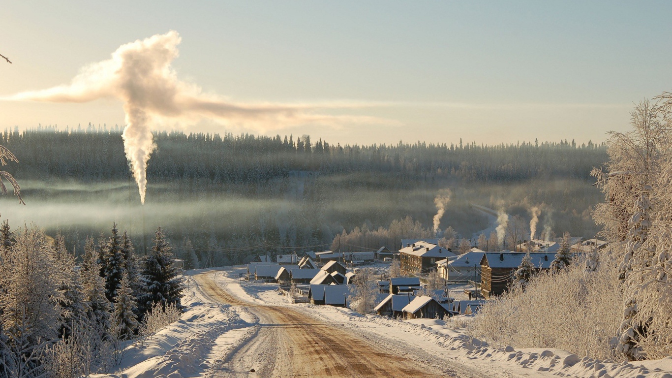 Зимняя дорога и посёлок