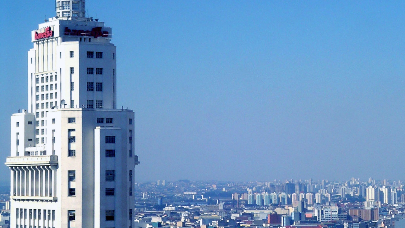 Небоскреб в Рио-де-Жанейро