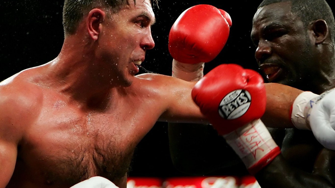 Джеймс Тони