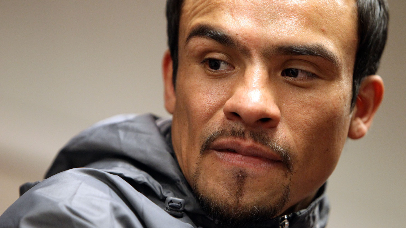 Легендарный боксер Хуан Мануэль Маркес крупным планом