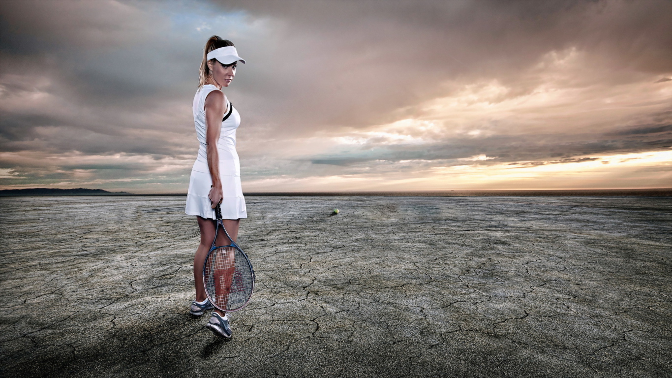 Теннисистка в кепке