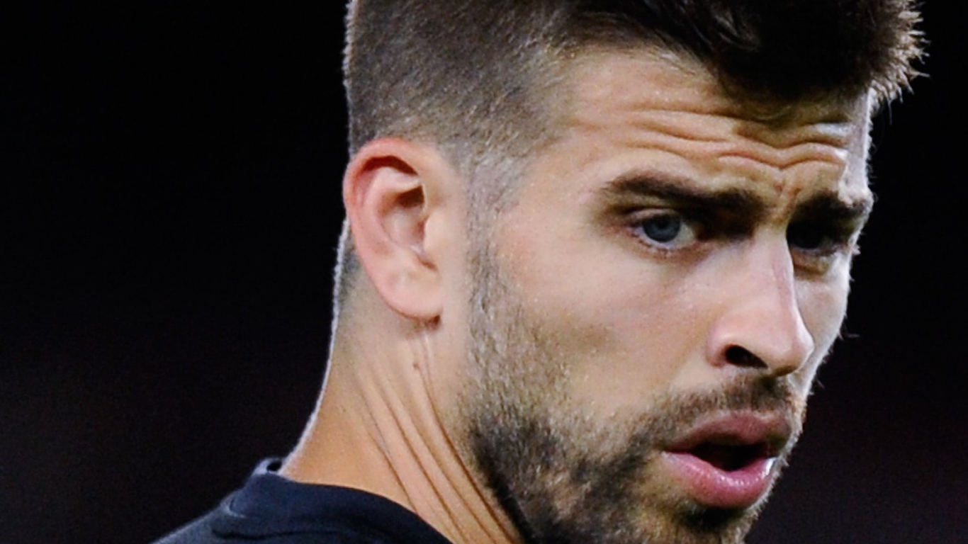 Защитник Барселоны Жерар Пике крупным планом