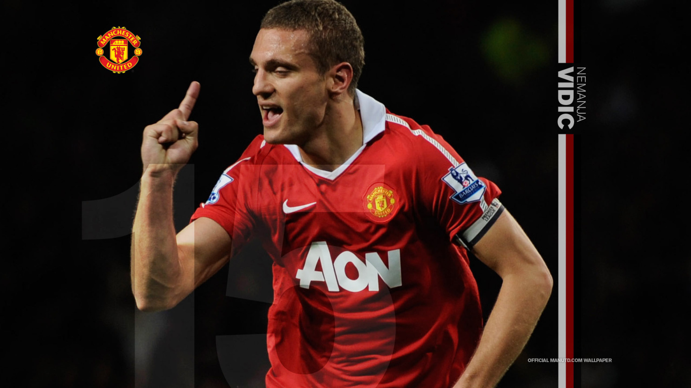 Незаменимый защитник Манчестер Юнайтед Неманья Видич