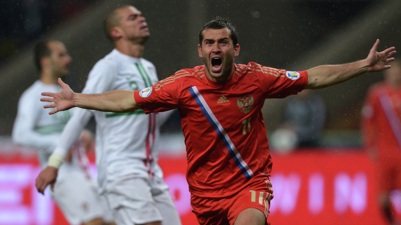 Игрок Зенита Александр Кержаков в сборной России