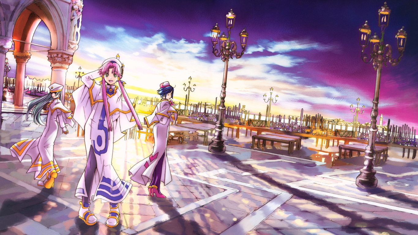 Девочки на площади с фонарями