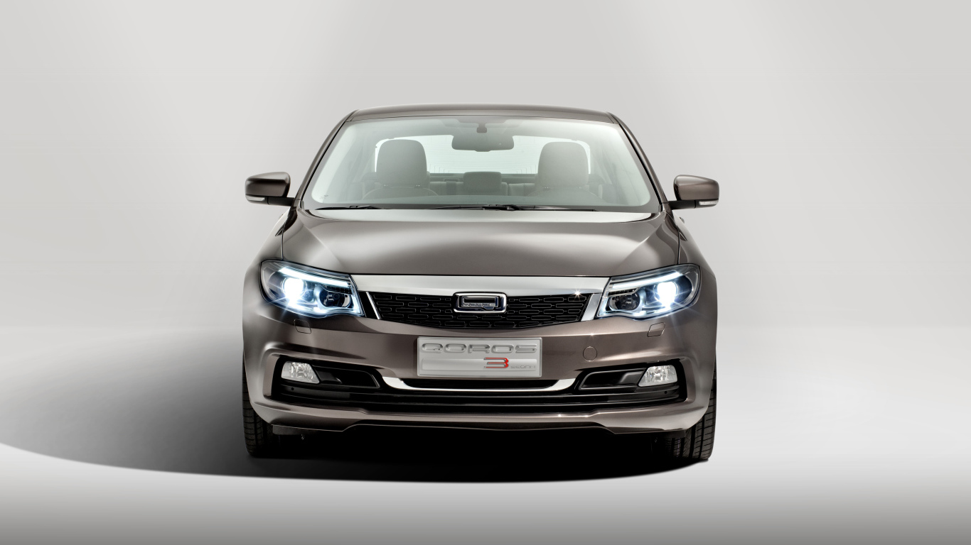 Красивый автомобиль Qoros 3 2014
